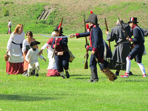 IX Festa Reviu els Setges Napole&ograve;nics de Girona. Recreaci&oacute; d'una batalla al parc de les Ribes del Ter
