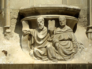 Les m&egrave;nsules de la porta dels Ap&ograve;stols