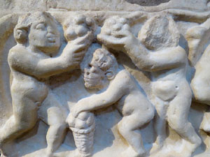 Sarc&ograve;fag de les Estacions, principi segle IV dC