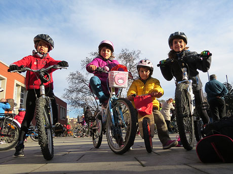 Nadal 2016 a Girona. 20a. Bicicletada de Reis, organitzada per Mou-te en bici