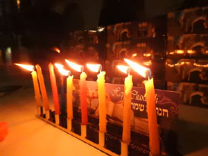 Nadal 2016. Encesa de les llums de Hanukk&agrave; a la pla&ccedil;a del Vi