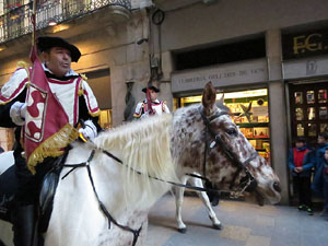 La Cavalcada de Reis 2017. La precavalcada des de la Merc&egrave; pels carrers de Girona