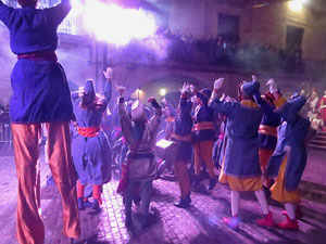 La Cavalcada de Reis 2017. Arribada a la pla&ccedil;a del Vi i rebuda de l'alcaldessa