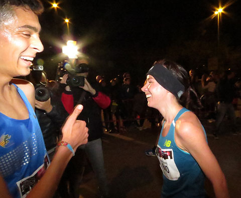 Els vencedors en les categories masculina i femenina, Annas Mahboub i Jess Martin, a l'arribada a la meta