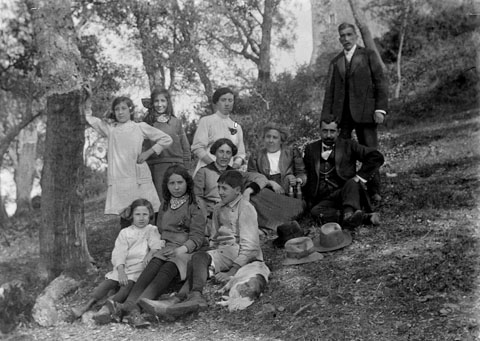 Excursi&oacute; familiar a Sant Daniel. 1914