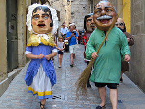 Sant Joan 2016. Arribada de la Flama del Canig&oacute;. La cercavila