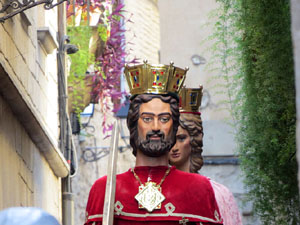 Sant Joan 2016. Arribada de la Flama del Canig&oacute;. La cercavila