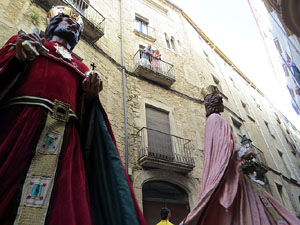 Sant Joan 2016. Arribada de la Flama del Canig&oacute;. La cercavila