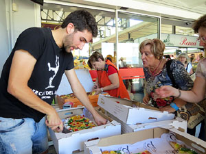 Sant Joan 2016. Tast de productes de revetlla al Mercat del Lle&oacute;