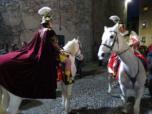 Setmana Santa 2016 a Girona. Sortida dels Manaies per lliurar el Pen&oacute;
