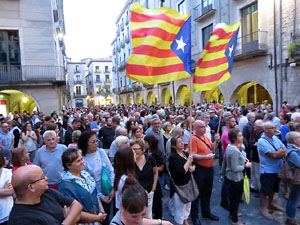 11 de setembre 2017. Concentraci&oacute; a la pla&ccedil;a del Vi en defensa del refer&egrave;ndum