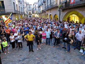11 de setembre 2017. Concentraci&oacute; a la pla&ccedil;a del Vi en defensa del refer&egrave;ndum