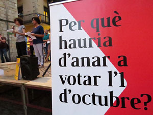 11 de setembre 2017. Concentraci&oacute; a la pla&ccedil;a del Vi en defensa del refer&egrave;ndum