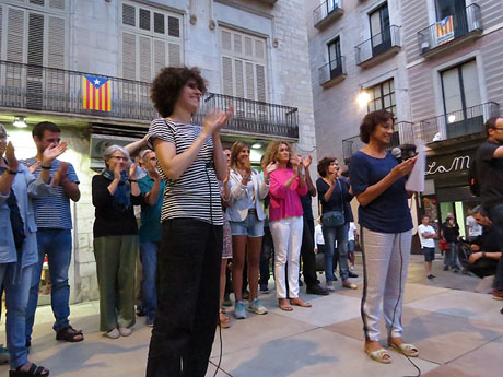 11 de setembre 2017. Concentraci&oacute; a la pla&ccedil;a del Vi en defensa del refer&egrave;ndum