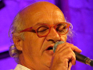 XI Marxa de Torxes. Concert de Joan Isaac a la pla&ccedil;a de la Catedral