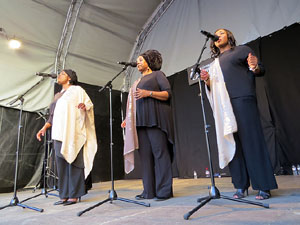 Festival A Capella 2017. Actuaci&oacute; del grup Black Voices a la pla&ccedil;a de la Independ&egrave;ncia