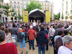 Festival A Capella 2017. Actuaci&oacute; del grup Fork a la pla&ccedil;a de la Independ&egrave;ncia