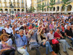 Festival A Capella 2017. Actuaci&oacute; del grup Fork a la pla&ccedil;a de la Independ&egrave;ncia