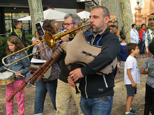 Festa del barri de la Devesa-G&uuml;ell 2017. Els nous capgrossos, el Jardiner i la Farinera