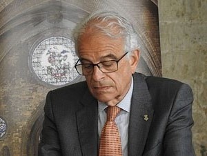 600 aniversari de la nau &uacute;nica de la Catedral de Girona. Presentaci&oacute; de la representaci&oacute; de la Consueta de Sant Jordi cavaller