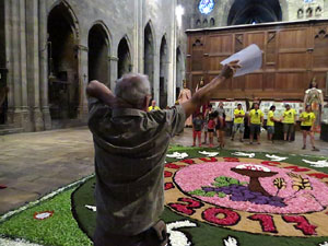 Corpus 2017. Assaig del ball de l'&Agrave;liga a la nau de la Catedral de Santa Maria
