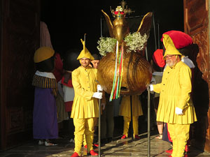Corpus 2017 a Girona. La process&oacute; des de la Catedral a la bas&iacute;lica de Sant Feliu de Girona