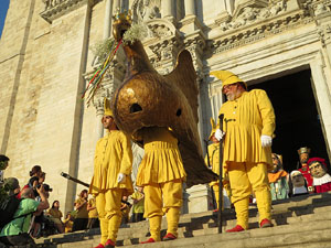 Corpus 2017 a Girona. La process&oacute; des de la Catedral a la bas&iacute;lica de Sant Feliu de Girona