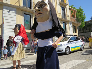 Festes de Primavera de Girona 2017. Penjada del Tarl&agrave;. La cercavila