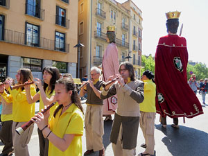 Festes de Primavera de Girona 2017. Penjada del Tarl&agrave;. La cercavila