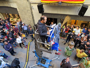 Festes de Primavera de Girona 2017. Penjada del Tarl&agrave;