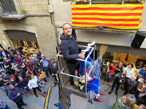 Festes de Primavera de Girona 2017. Penjada del Tarl&agrave;