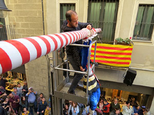 Festes de Primavera de Girona 2017. Penjada del Tarl&agrave;