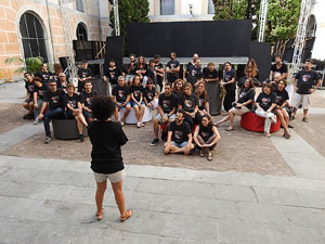 FITAG 2017 - Fotografia de grup de l'equip a la Casa de Cultura de Girona