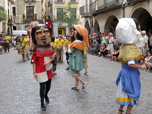 Arribada a Girona de la Flama del Canig&oacute; 2017