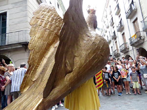 Arribada a Girona de la Flama del Canig&oacute; 2017