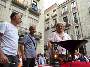 Arribada a Girona de la Flama del Canig&oacute; 2017