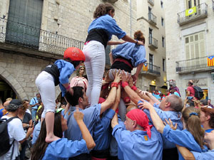 Arribada a Girona de la Flama del Canig&oacute; 2017