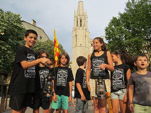 Arribada a Girona de la Flama del Canig&oacute; 2017