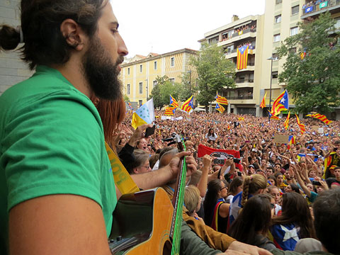 Cantant 'L'estaca'