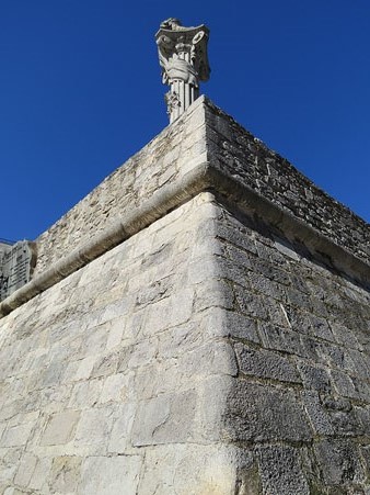 Detall del baluard de Sant Francesc, actualment monument al defensors de Girona durant el setges napole&ograve;nics