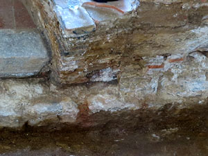 Troballa d'un potent pany de muralla en una casa del carrer Argenteria de Girona
