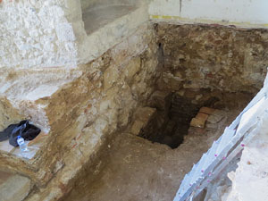 Troballa d'un potent pany de muralla en una casa del carrer Argenteria de Girona