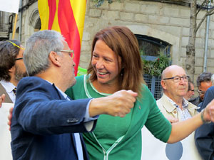 Marxa d'acompanyament a l'alcaldessa Marta Madrenas, cridada a declarar per haver signat un decret a favor del refer&egrave;ndum 