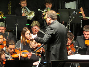 Festival Strenes 2017. Concert Tossudament Llach a les escales de la Catedral