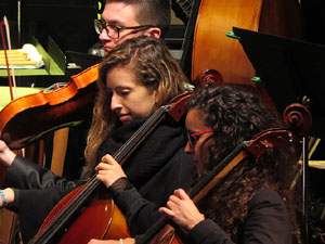 Festival Strenes 2017. Concert Tossudament Llach a les escales de la Catedral