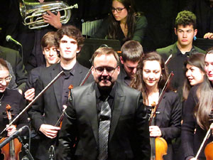 Festival Strenes 2017. Concert Tossudament Llach a les escales de la Catedral