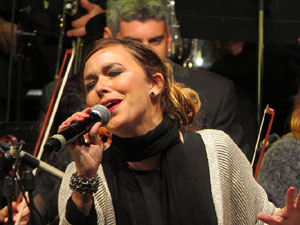 Festival Strenes 2017. Concert Tossudament Llach a les escales de la Catedral