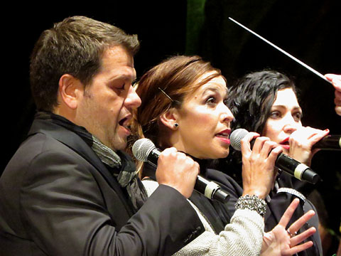 L'Estaca cantada a tres veus