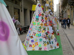 Temps de Flors 2017. Instal&middot;lacions i muntatges als espais del carrer Nou