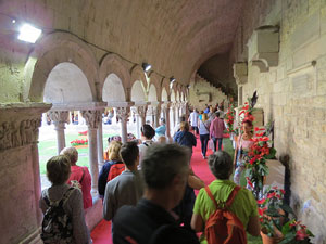 Temps de Flors 2017. Muntatges florals als claustres de la Catedral